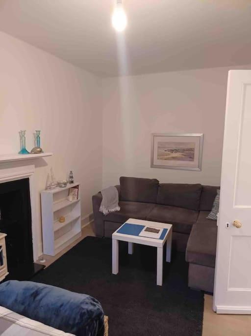 The Wee Room -Stay Where All St Andrews Is On The Doorstep! St. Andrews Exterior foto